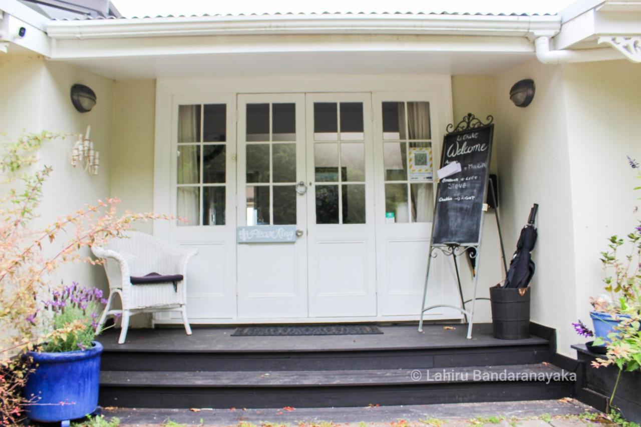 Le Chalet Waiheke Apartments Ostend Dış mekan fotoğraf